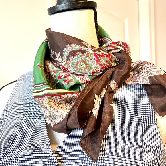 Vintage CACHAREL for Glentex Silk Blend Paisley Scarf—OS - Picture 3 of 8